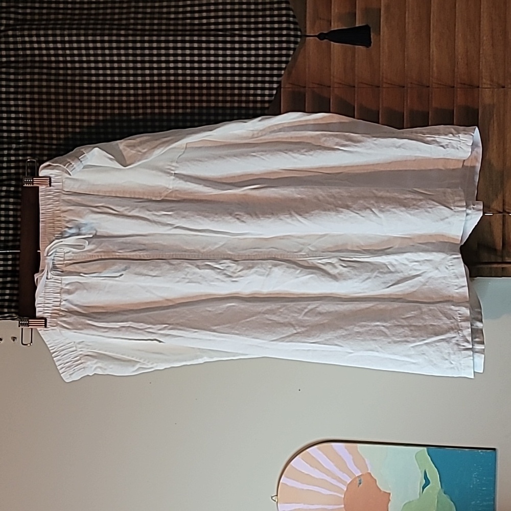 C Est. 1946 white Skirt